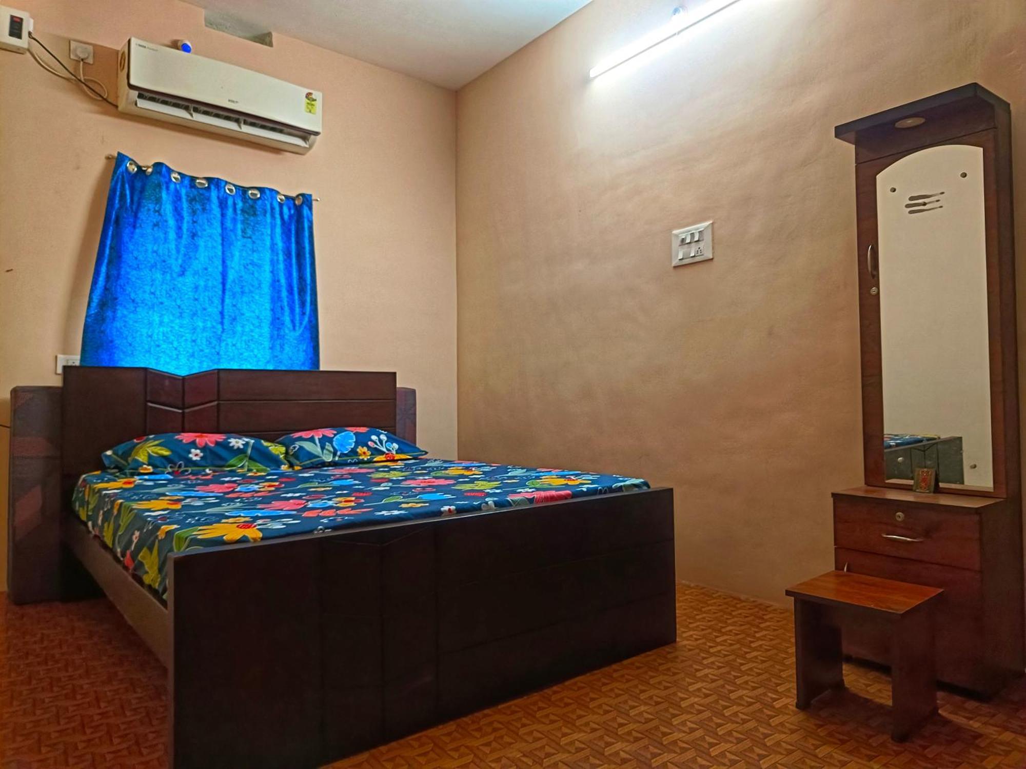 Shivalaya Farmstay Located Amdist Coconut Farm With River Access Near Isha,Adiyogi,Siruvani Alāndurai Exterior photo